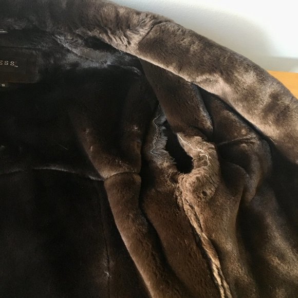 Gorgeous Guess suede winter coat - Picture 6 of 8